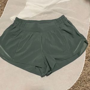 Hotty Hot 2.5 inch shorts!